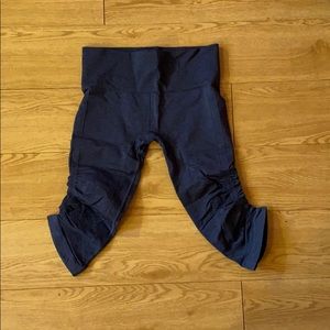 Lululemon purple Capri leggings